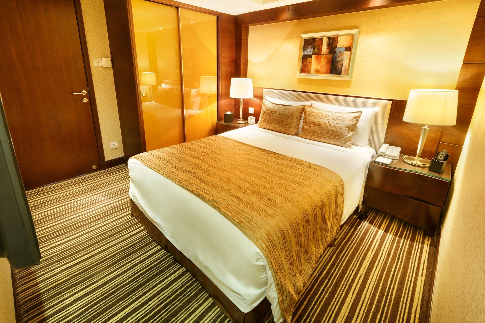 Leeden Отель 4*