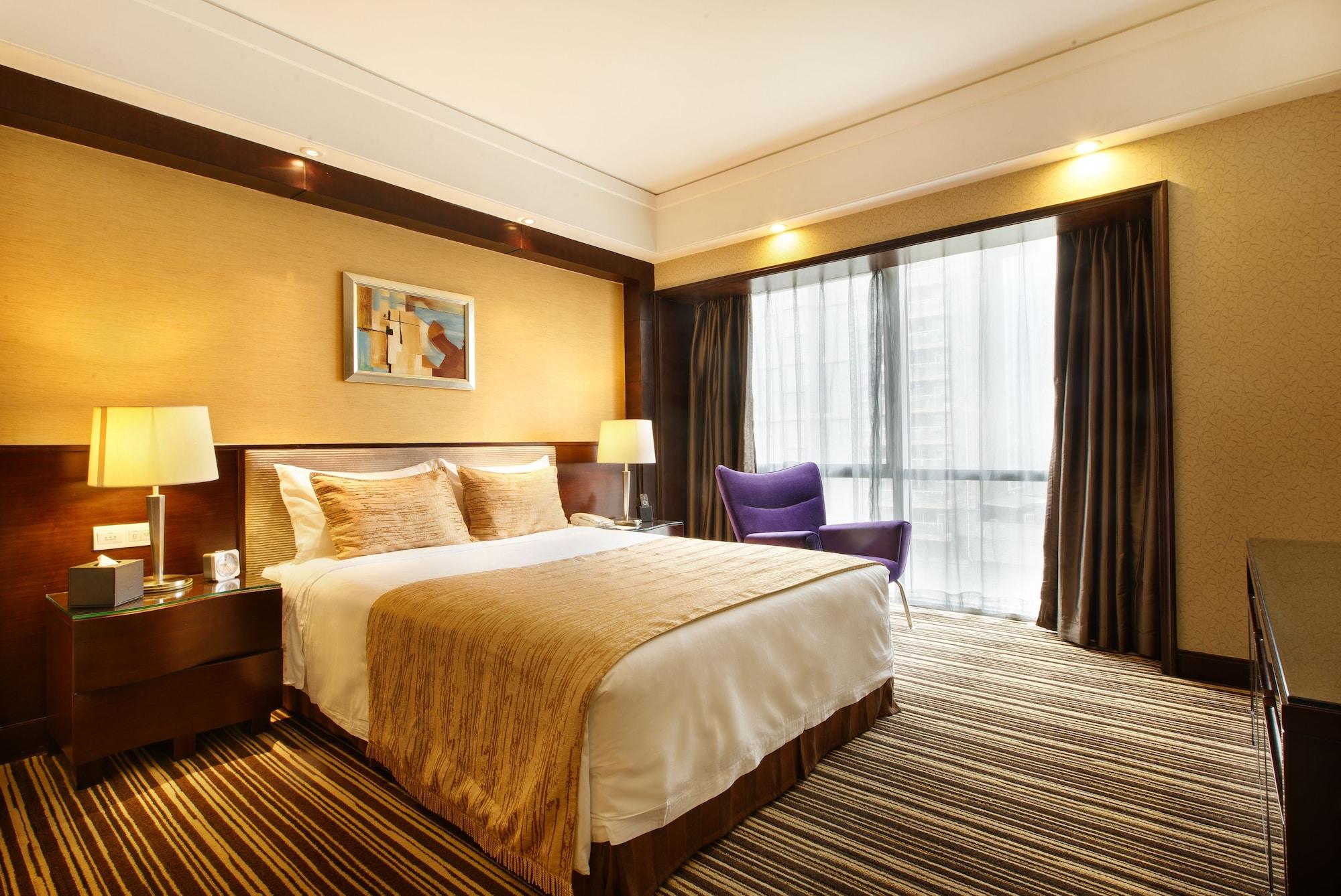 Leeden 4* Гуанчжоу