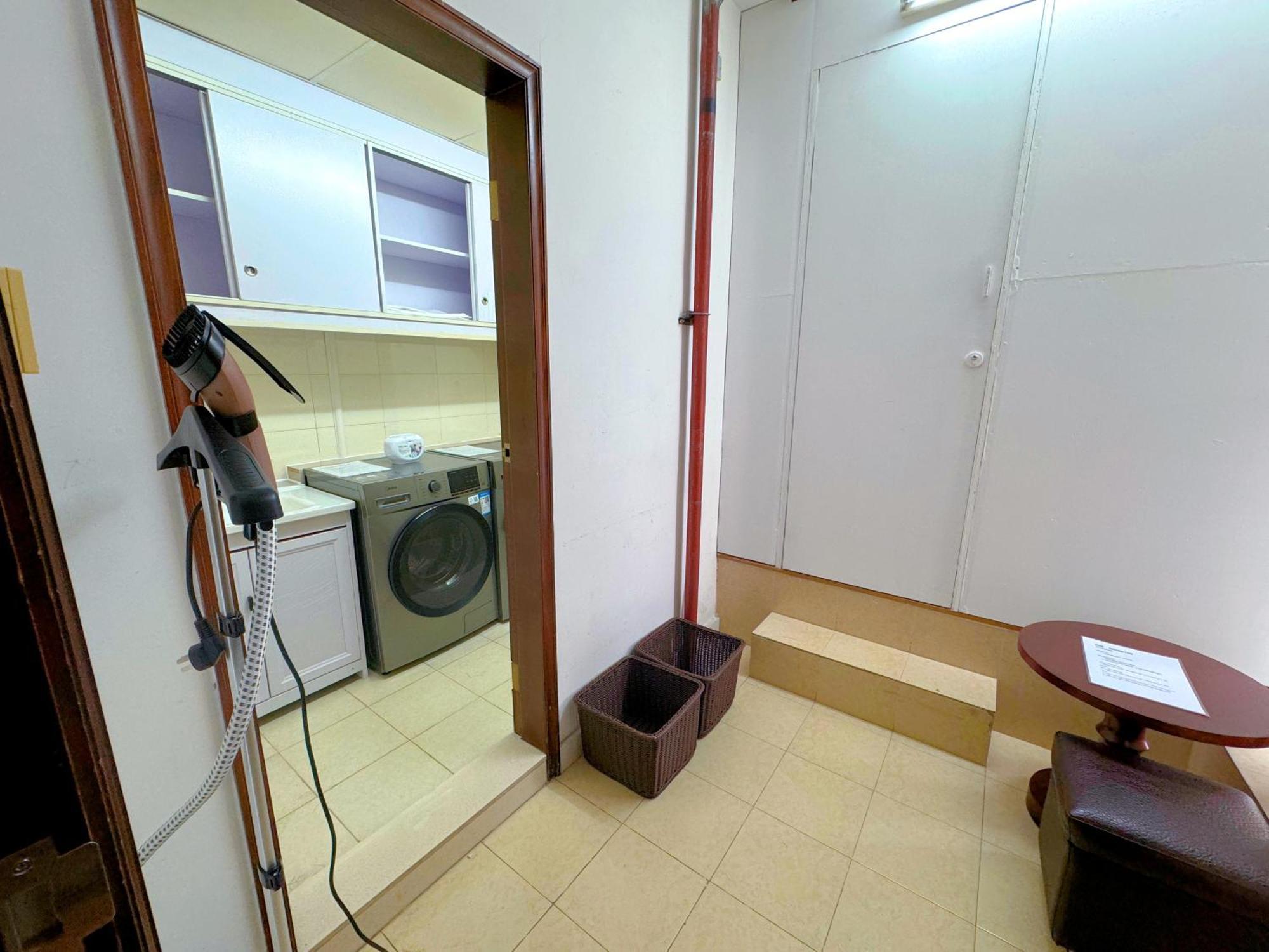 Отель Leeden 4*